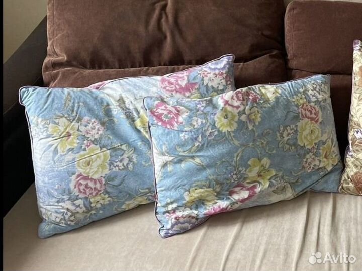 Подушки пуховые 2 шт