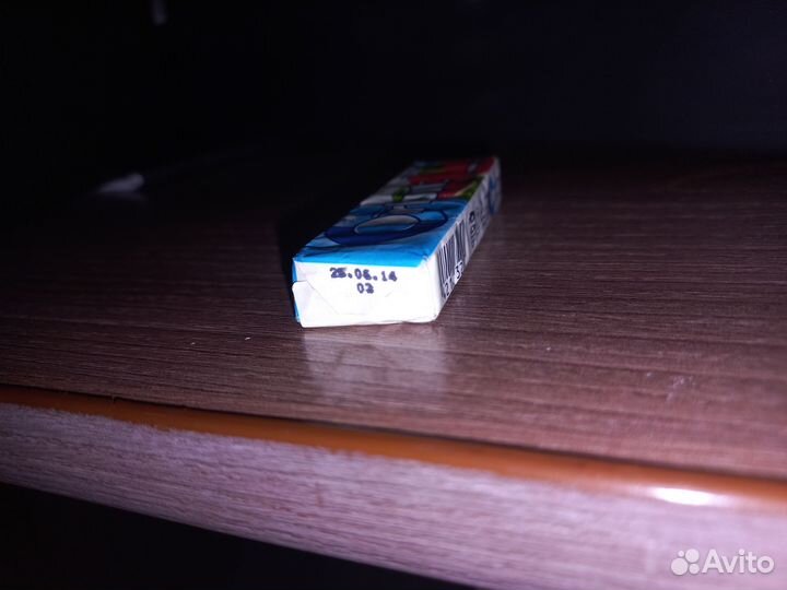 Невскрытая жвачка orbit 2014 года