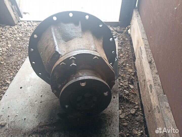 Редуктор моста т150