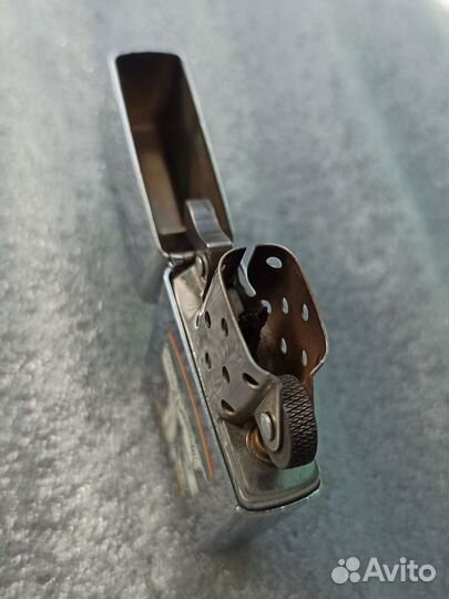 Редкая Zippo Канада оригинал