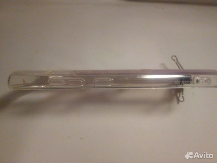 Чехол на телефон