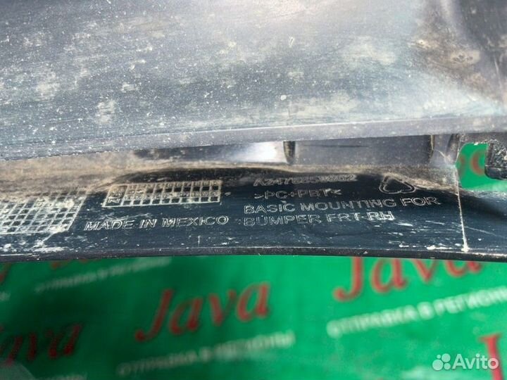 Крепление бампера переднее правое Mercedes-Benz