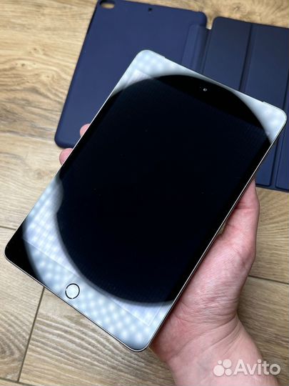 iPad mini 3 16gb SIM + WiFi