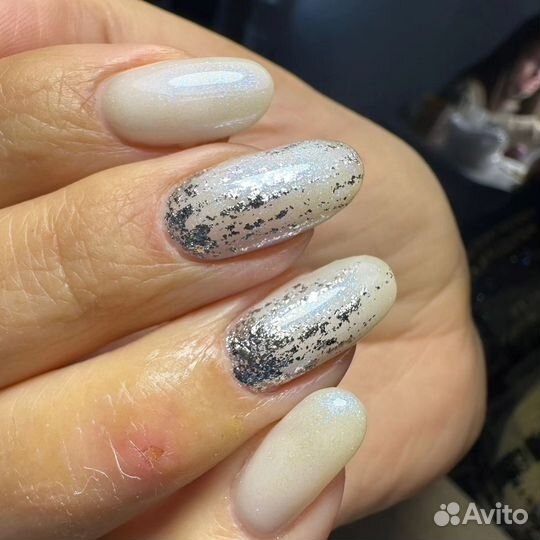 Маникюр с покрытием гель-лак, наращивание