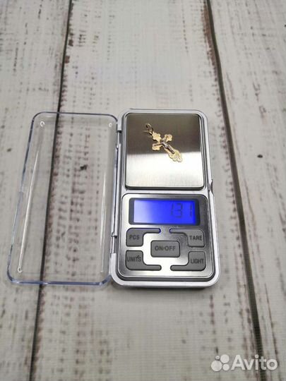 Ювелирные весы 300г. Погрешность 0.01г