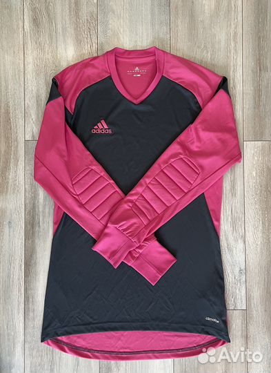 Вратарская футбольная форма adidas