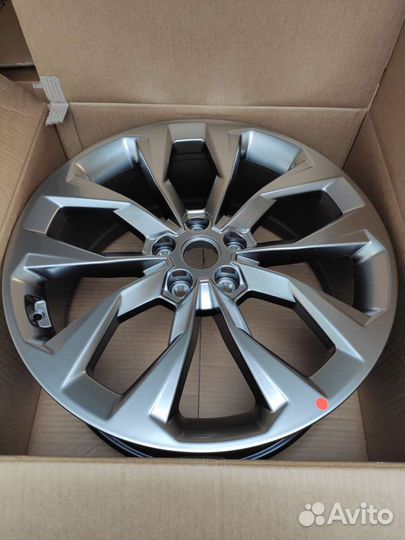 Оригинальные новые литые диски R20 Sorento MQ4