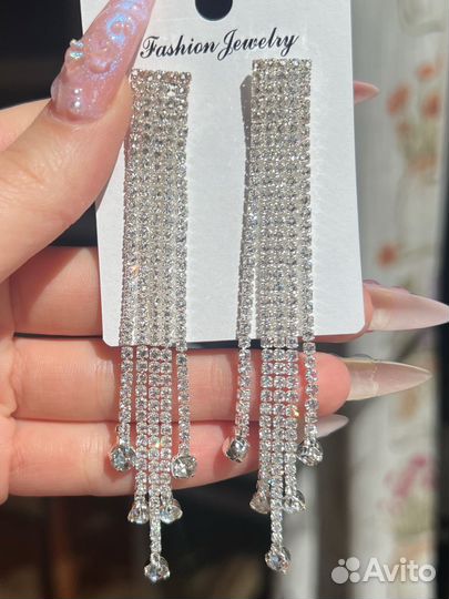 Серьги длинные бижутерия