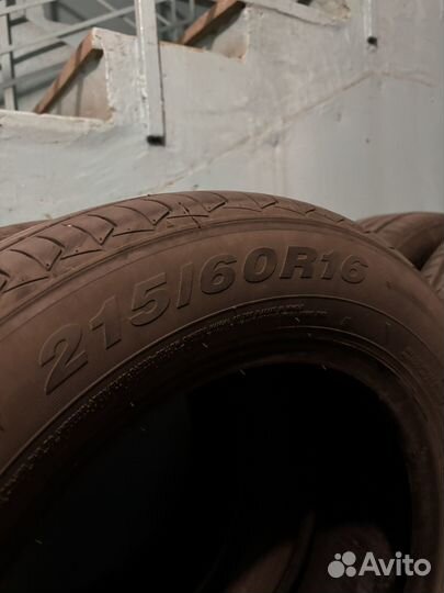 Landsail LS388 215/60 R16