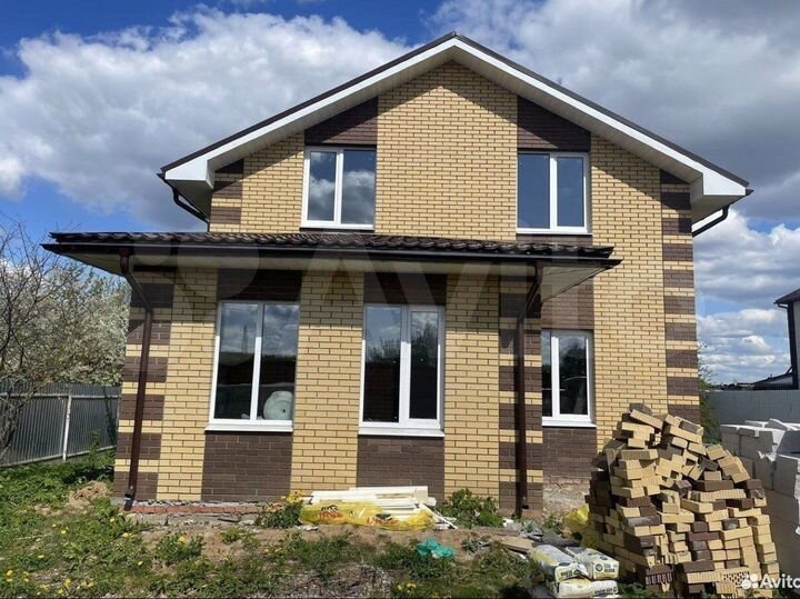 Дом 141 м² на участке 5 сот.