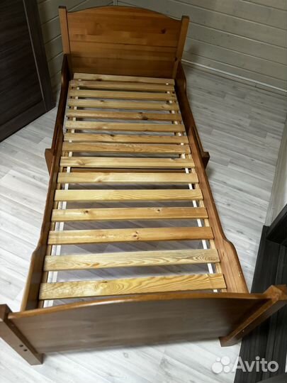 Детская кровать IKEA с матрасом