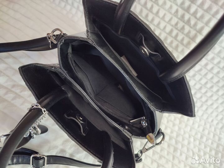 Сумка женская Новая 25*21*12 белая и черная