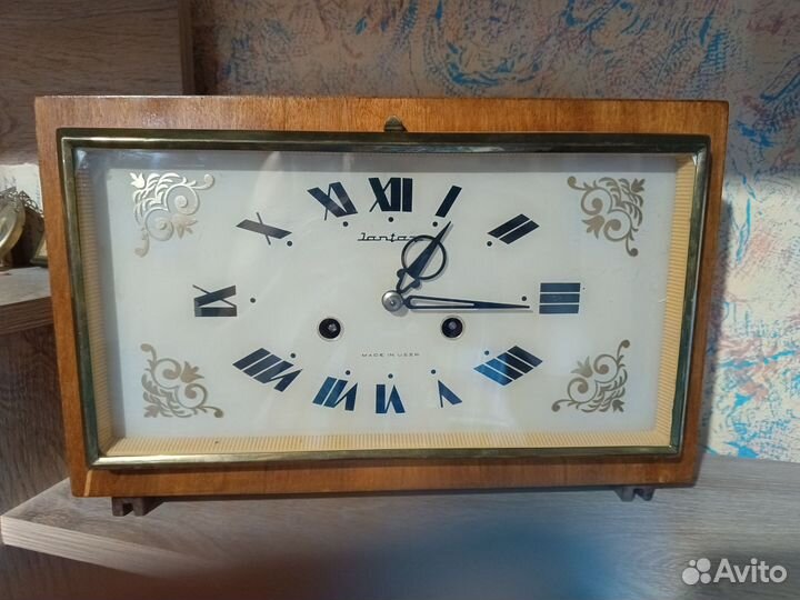 Часы настольные СССР