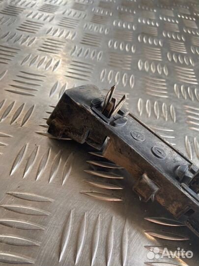 Крепление бампера заднее левое Lifan X60 LFB479Q