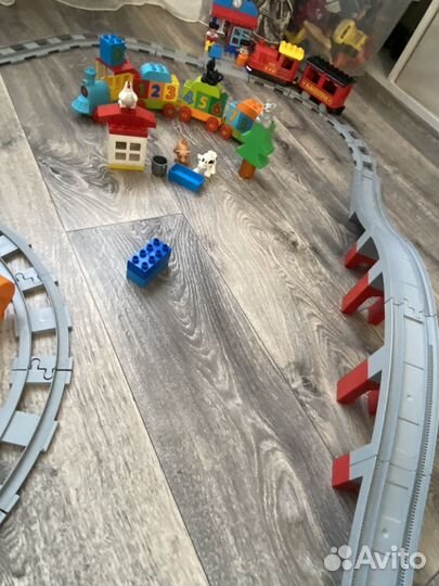Lego поезд + несколько наборов