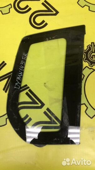 Форточка задняя правая Mazda Demio DY3W ZJ 2004.10