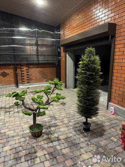 Искусственная туя