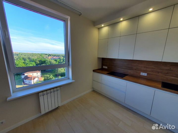 Угловая кухня на заказ. Производство