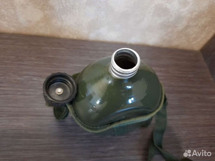 Фляжка армейская