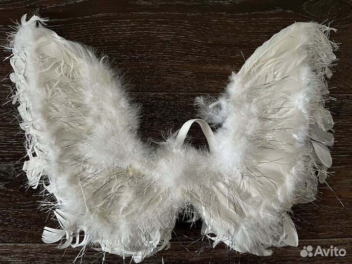 Белые крылышки