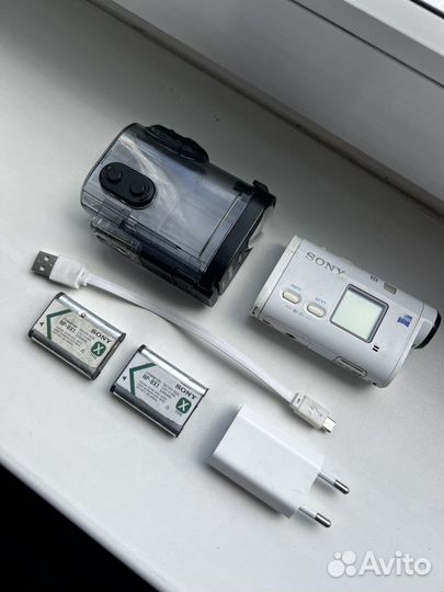 Экшн видеокамера Sony FDR-X1000V (4K ActionCam)