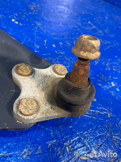 Рычаг нижний передний правый Seat Ibiza 6J cbzb