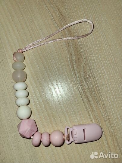 Силиконовый держатель для соски