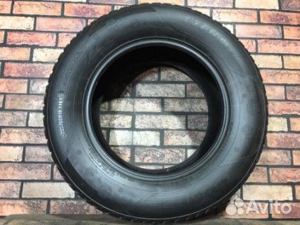 Kumho I'Zen RV Stud KC16 285/60 R18