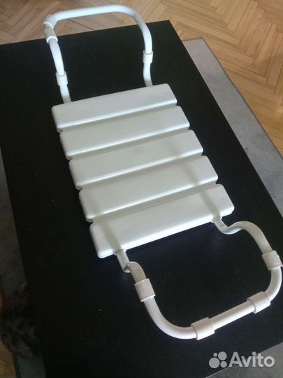 Сиденье на ванну