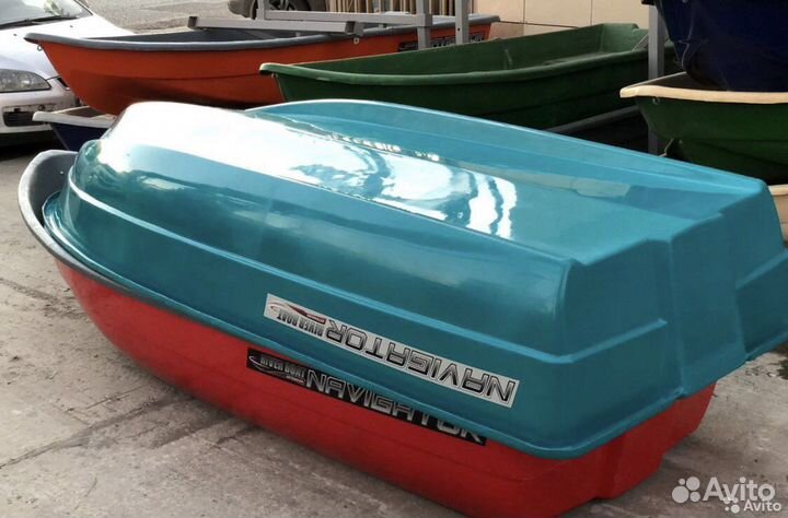 Лодка пластиковая Navigator