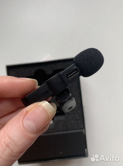 Беспроводной петличный мини-микрофон для iPhone