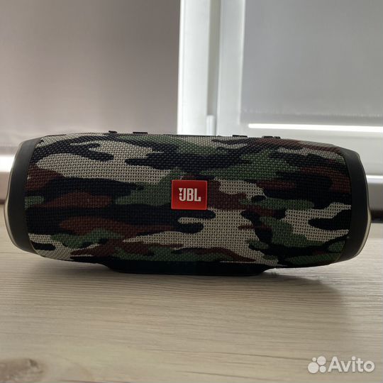 Колонка jbl charge 3