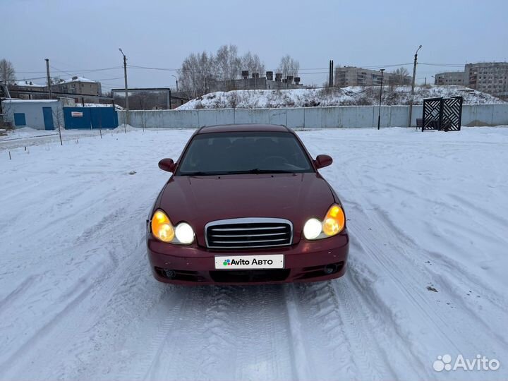 Hyundai Sonata 2.0 МТ, 2004, 200 000 км