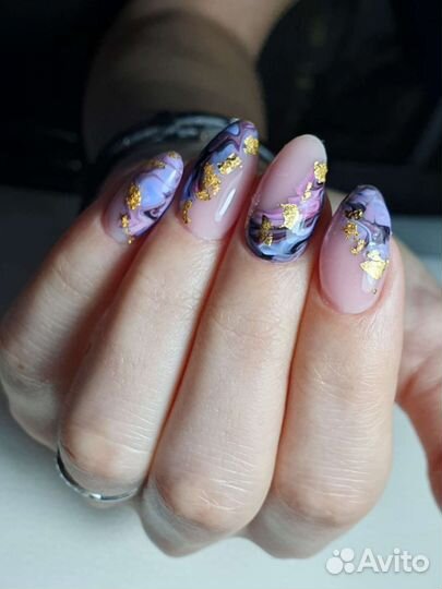 Маникюр и педикюр