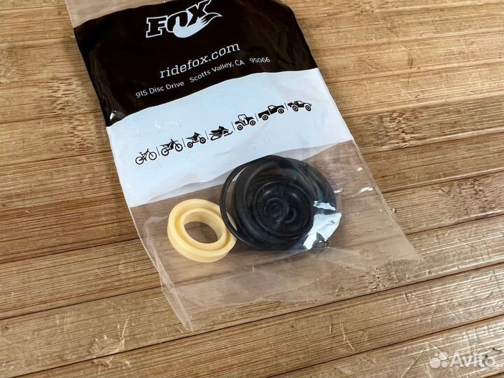 Сервисный набор для амортизаторов - FOX