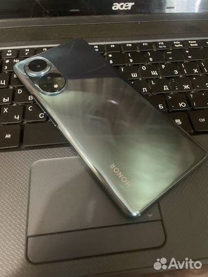 Телефон Honor 50