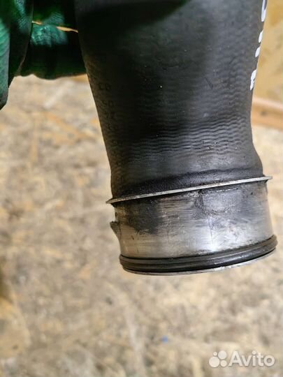 Патрубок Воздуха Турбины Транспортер Т5 7H0145980F