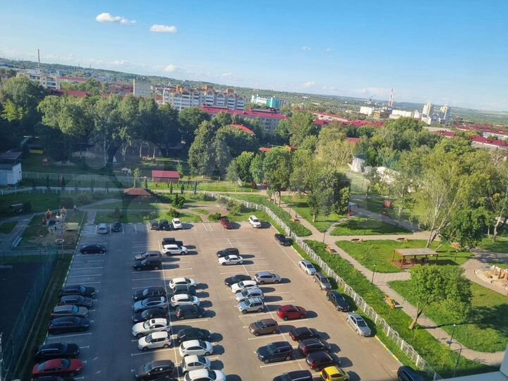 2-к. квартира, 82 м², 10/10 эт.