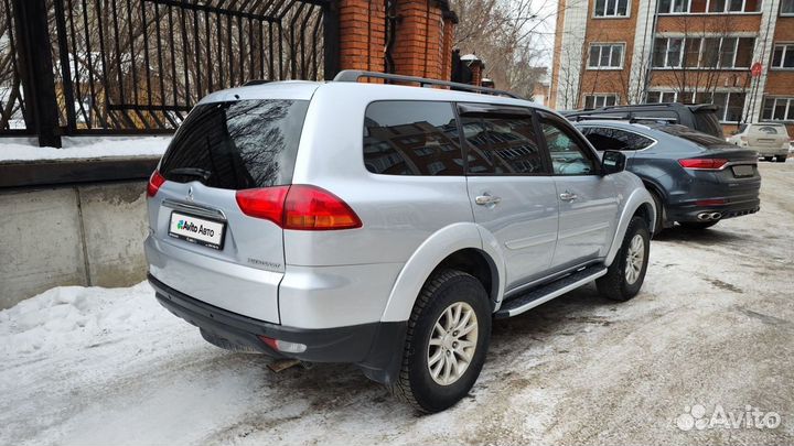 Mitsubishi Pajero Sport 2.5 AT, 2011, 170 000 км