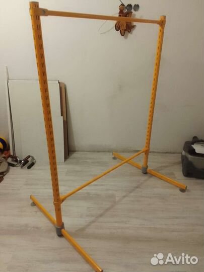 Вешалка напольная