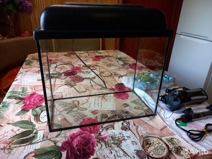 Аквариум с доп. приспособлениями