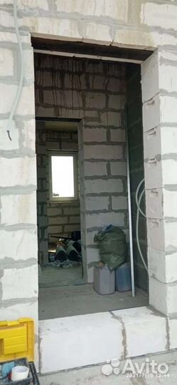 Двери входные в загородный дом