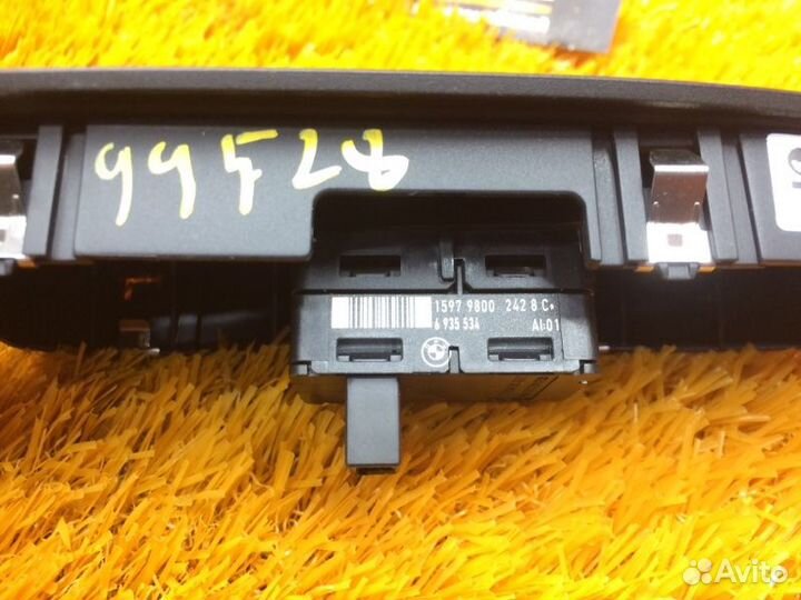 Кнопка стеклоподъемника передняя левая Bmw