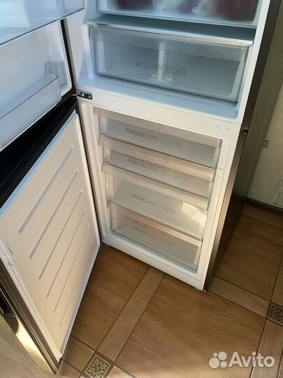 Холодильник новый