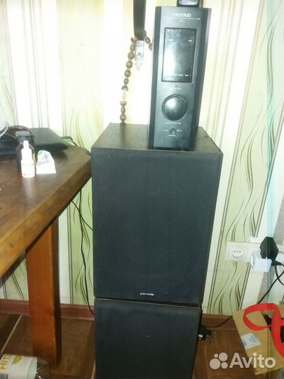 Акустические колонки с усилителем