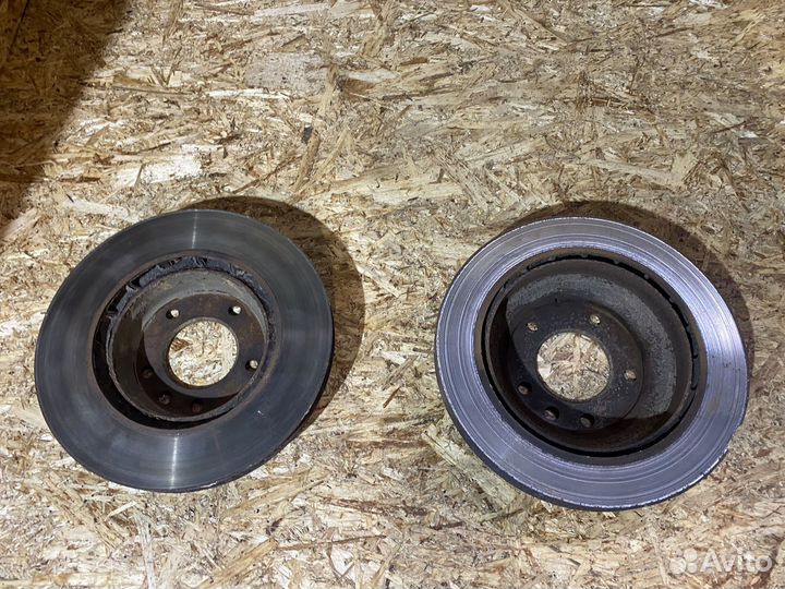 Диск тормозной VW Touareg 02-18