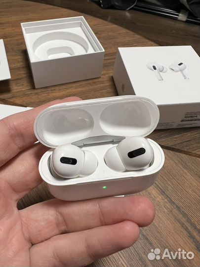 Apple airpods pro