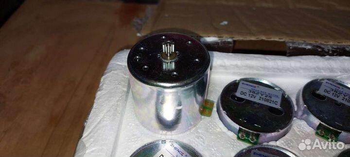 Моторчик 38ZY25 с 9-ю зубьями для стабилизатора