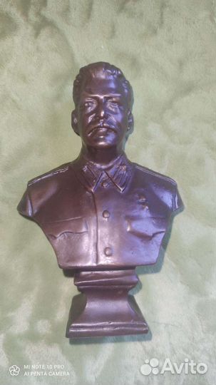 Бюст Сталина, бронза