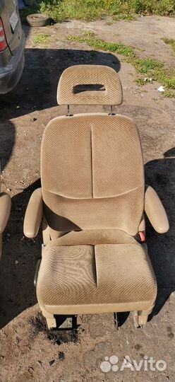 Кресла Dodge Caravan 3